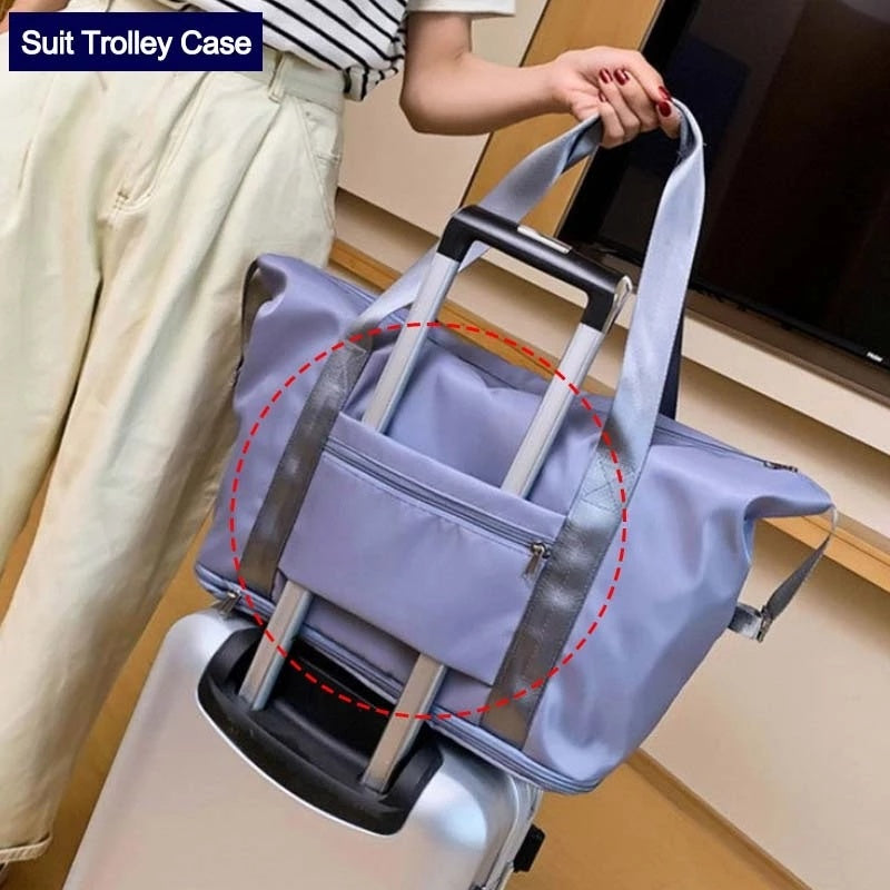 Foldable travel bag Waterproof travel bag Large capacity gym bag Women's fitness bag Weekender overnight bag Foldable gym bag Waterproof gym bag Travel bag for women Fitness travel bag Women's weekender bag Overnight travel bag Durable travel bag Women's foldable bag Stylish travel bag Practical travel bag